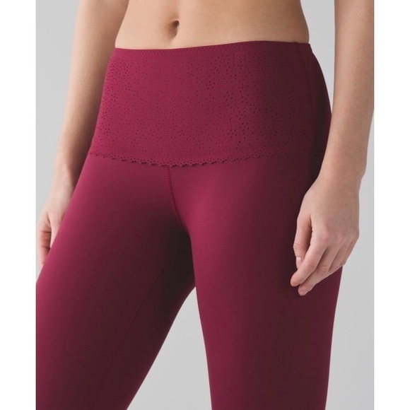 Lululemon Free Spirit Pant Rosewood